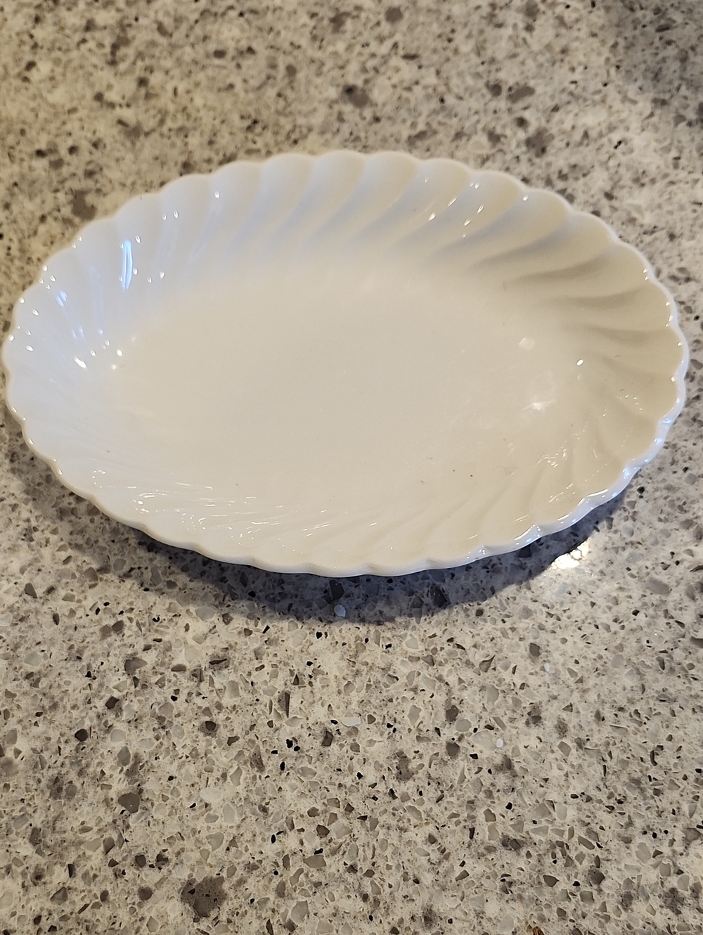 Vintage Johnson Bros Classic White Scalloped Ceramic Serving Platter 8"